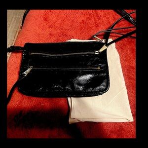 HOBO Black leather Crossbody w/Glossy Finish & adjustable straps. Like new!